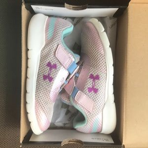 Under Armor Toddler Girl sneakers 🌸